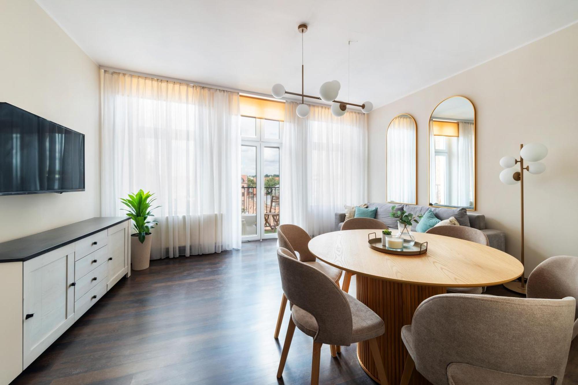 Stunning Apartment With Balcony Гданьск Экстерьер фото